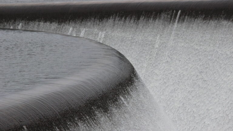 China Implements Pilot Reform of Water Resources Tax