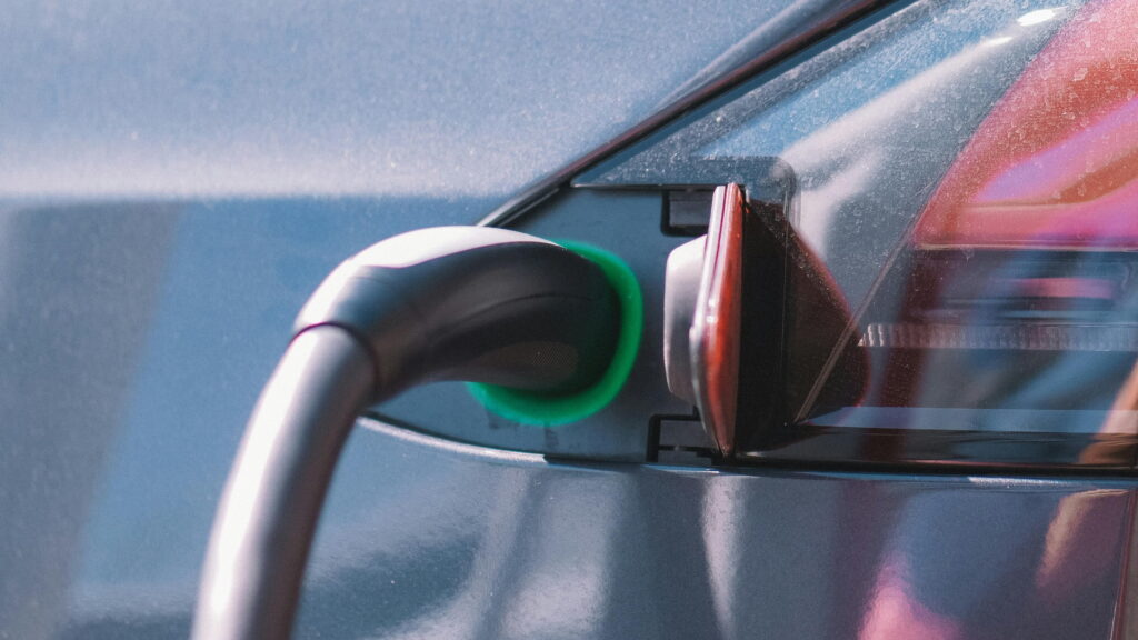 China Launches Carbon Footprint Reporting for Automotive Power Batteries