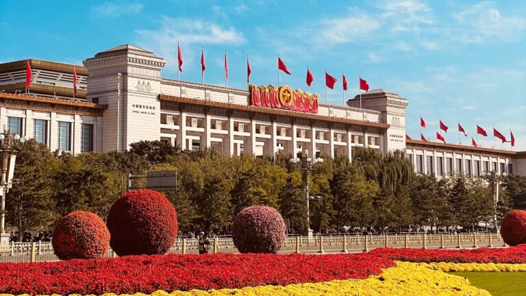 China Strengthens National Unified Market Development