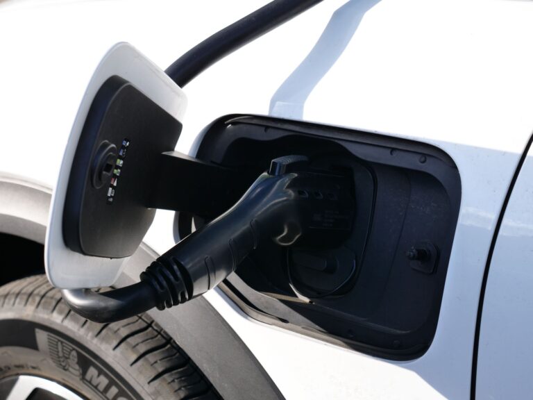 China’s 15th Five-Year Plan: EV Charging Infrastructure Moves Toward a National, High-Power Network